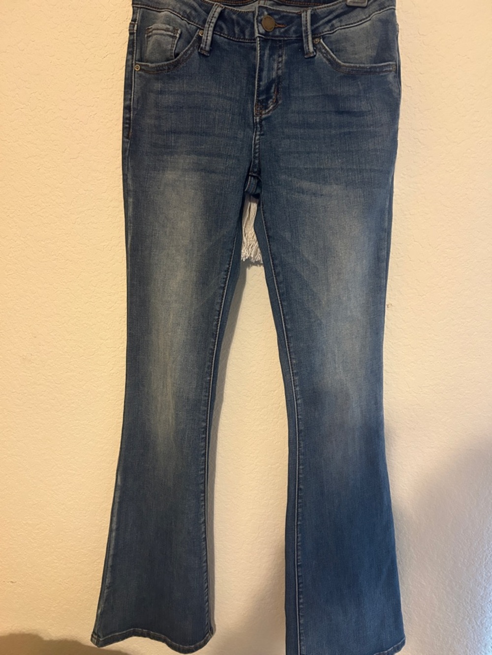 Low rise jeans